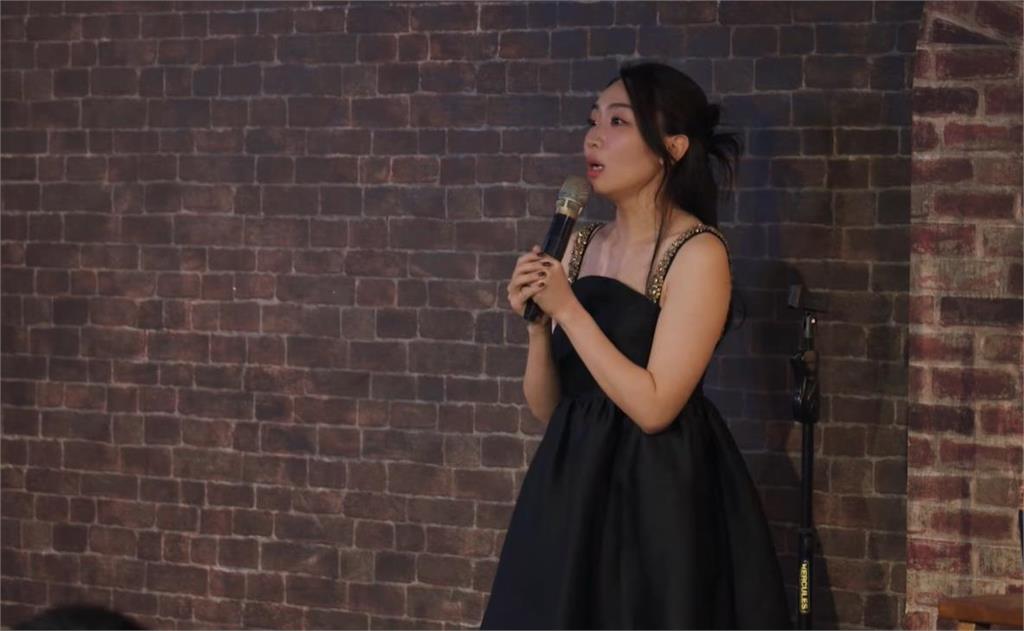 李多慧眾人前開口噴韓語「西爸」!當下反應影片曝光