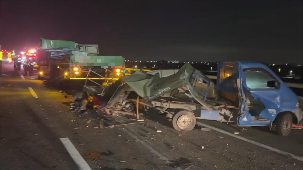台84線麻豆段連環車禍! 3車追撞1人"噴飛橋下"身亡