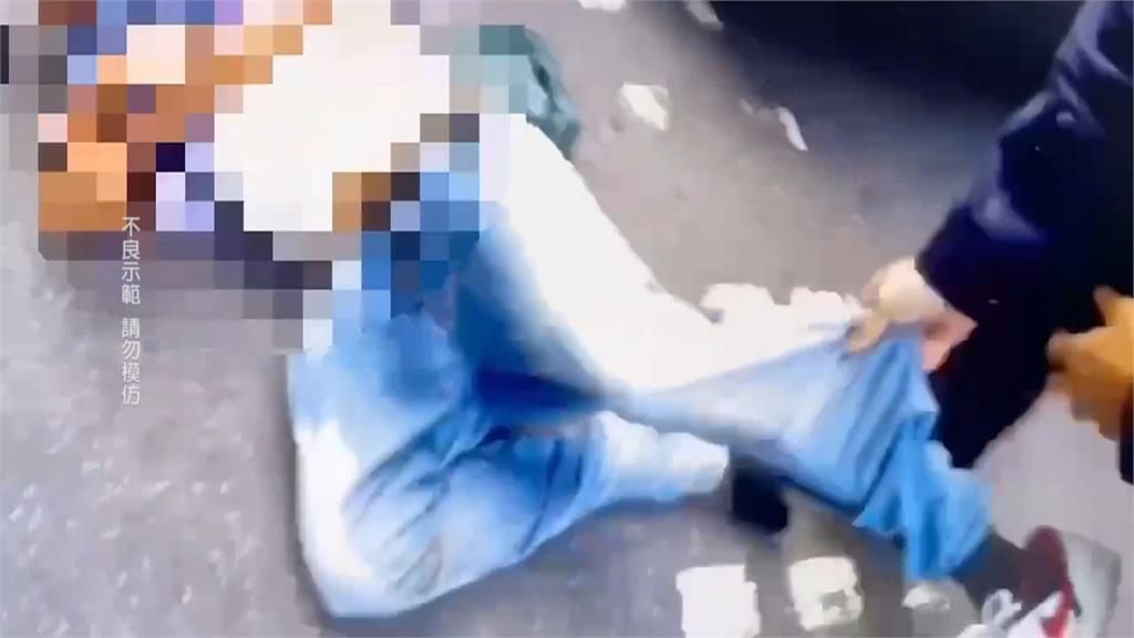 男子酒醉大鬧宮廟　使出「恰恰爆梨拳」扔供品、破壞神桌