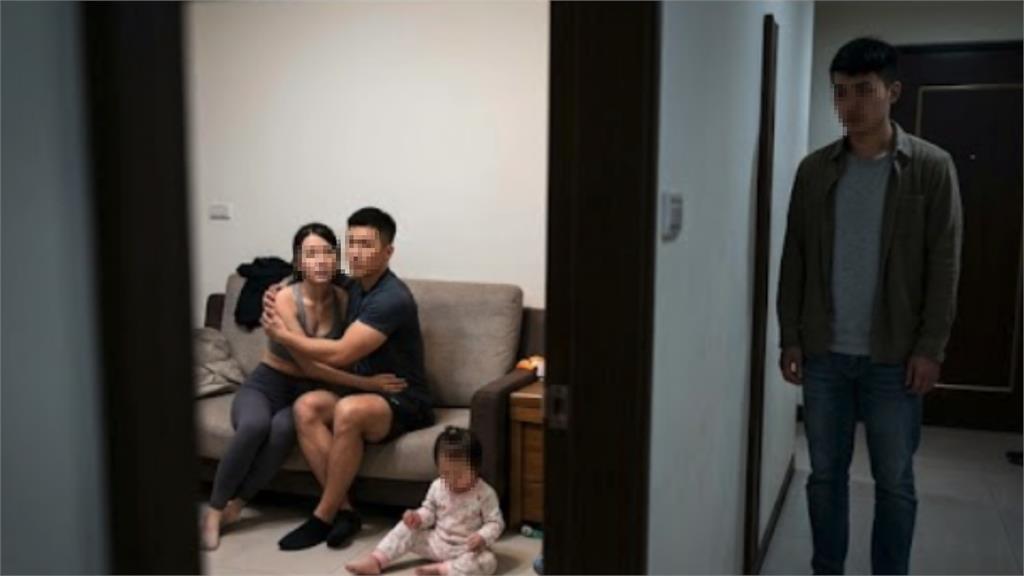 趁夫上班「人妻揪健身教練」家裡做！不顧「1歲半幼女在旁」激戰ING