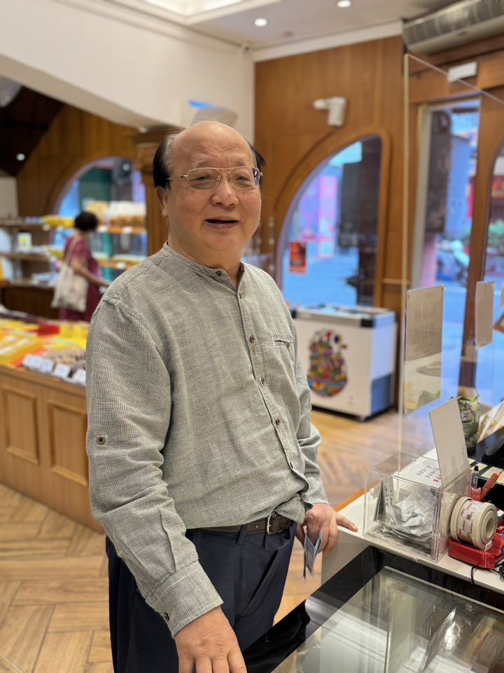 代購阿北猛掏大鈔「竟是胡志強」！退休77歲近況曝「喊挺郝龍斌」遭網開酸了