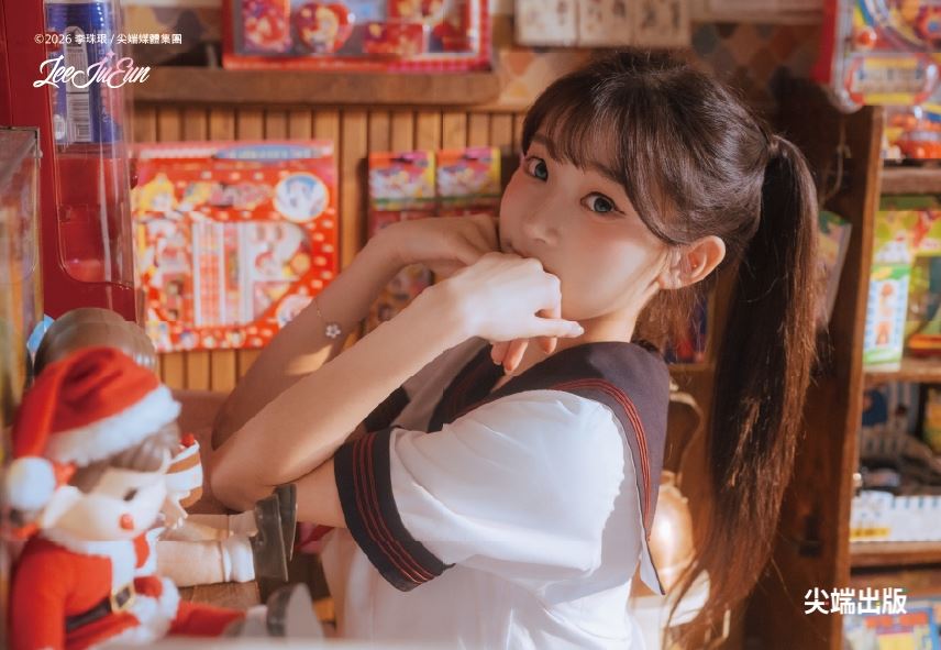 啦啦隊／把「珠珠寶貝」帶回家！李珠珢水手服等6種角色寫真月曆  限時預購時間出爐
