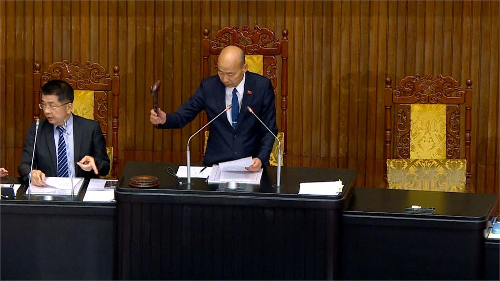 法庭直播來了！藍白聯手三讀　綠質疑：為救柯文哲？