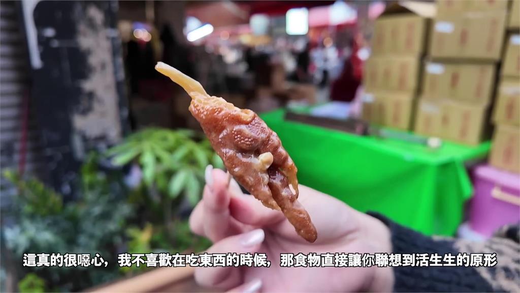 拒絕吃下肚!老外點1台灣美食「口感很奇怪」 直喊:一輩子待在垃圾桶裡吧