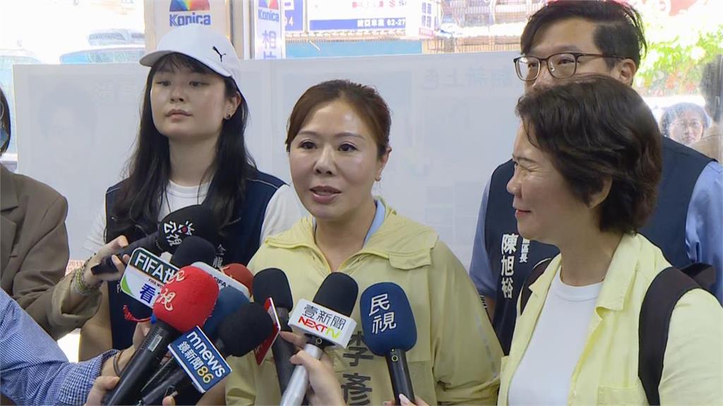 快新聞／高嘉瑜大爆料！內湖淹水「李彥秀驚傳在美國」開酸：享受加州陽光？