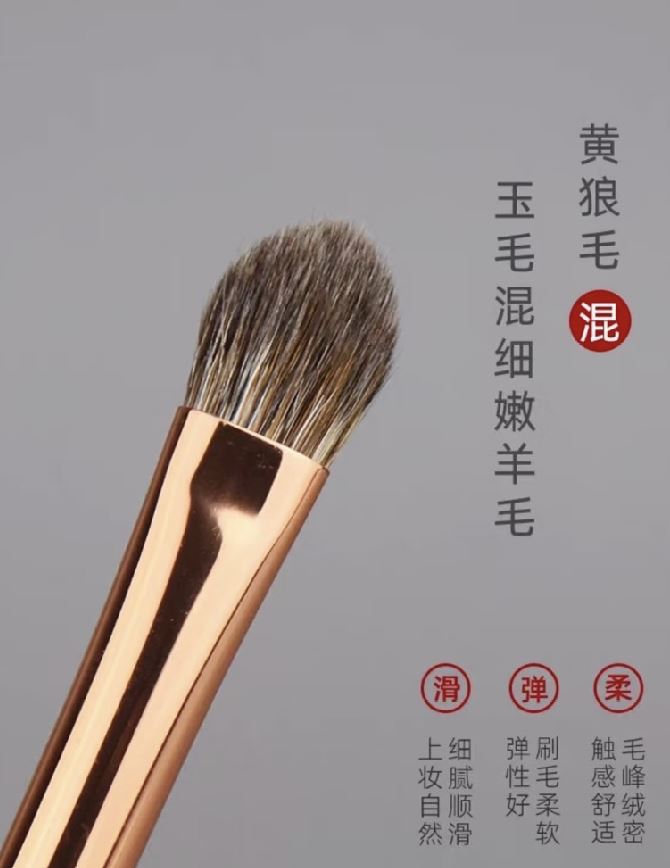 百萬粉絲網美店賣「貓皮衣」遭抵制！網怒揭恐怖內幕：連化妝刷淪陷