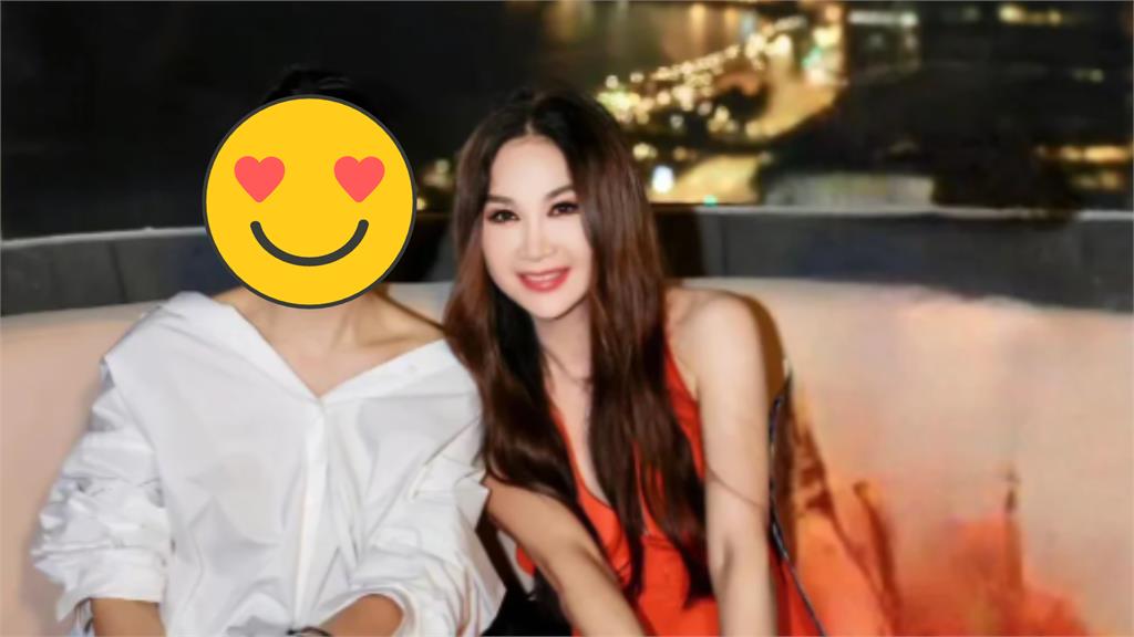 溫碧霞「57歲無P照」超驚人!同色比基尼「跨時空PK」網讚:最美妲己