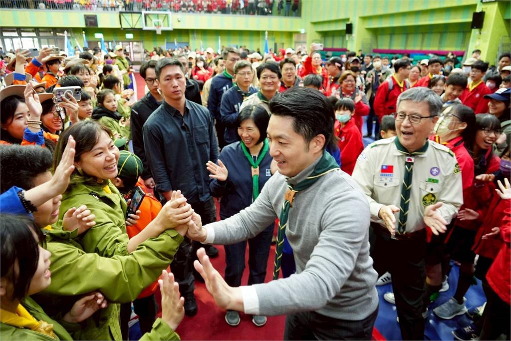 快新聞／KMT有點糗！林昱珉變右投、「費仔」疑被換臉　蔣萬安回應了