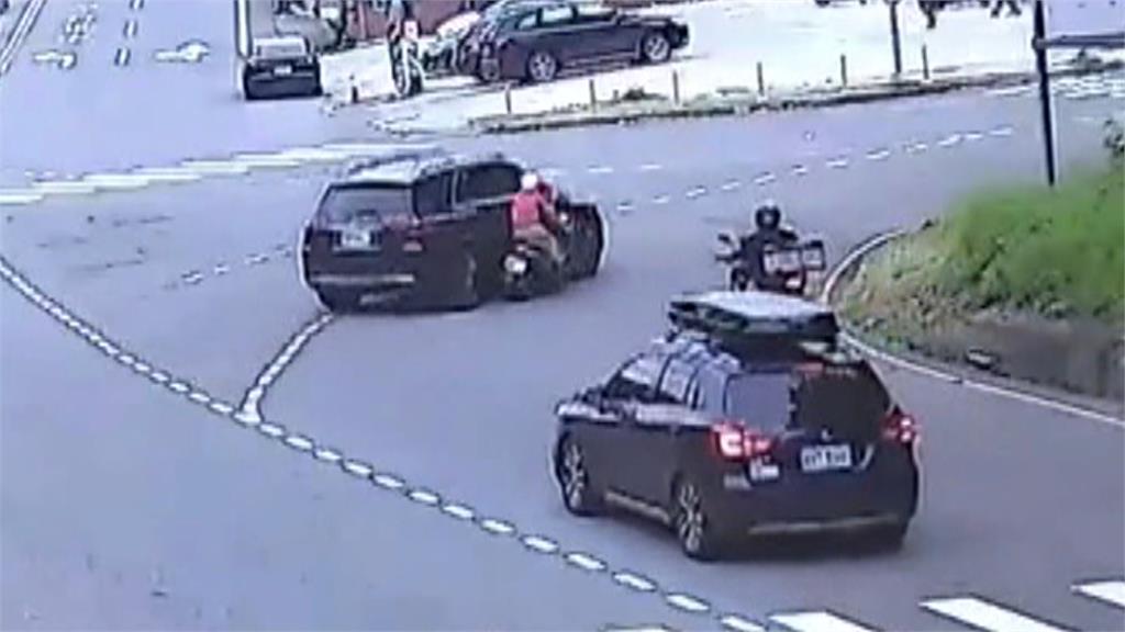 苗栗彼岸橋死亡車禍　騎士起步與轎車相撞　頭部重創不治
