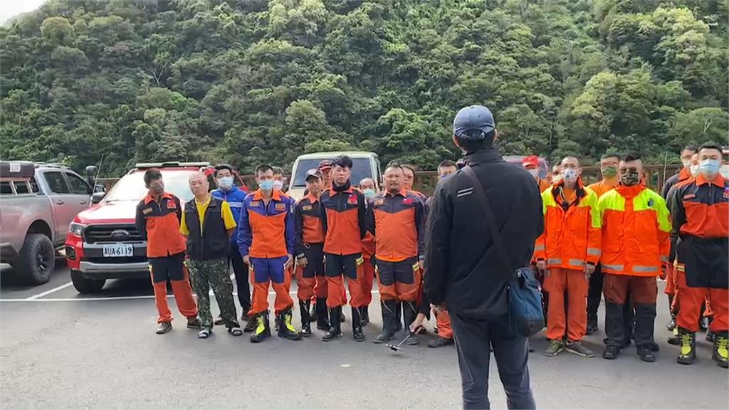 明池山莊旅客受困第四天　估今天吉普車接駁下山