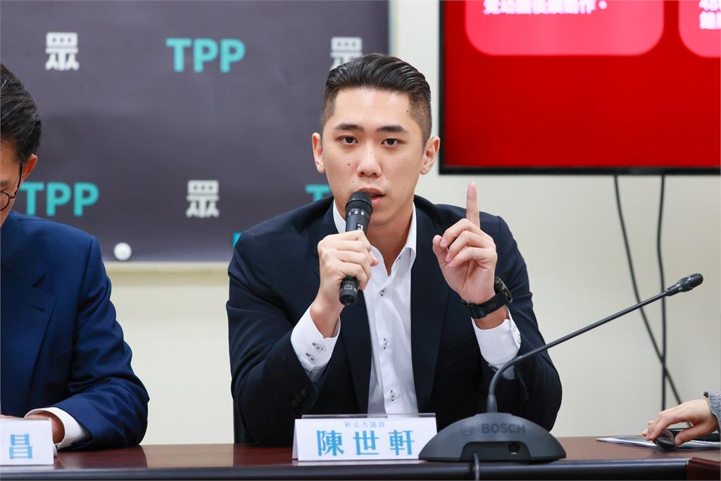 快新聞／鶯歌幼兒園逼童「半裸擦地」　民眾黨轟新北教育局：真相不只48秒