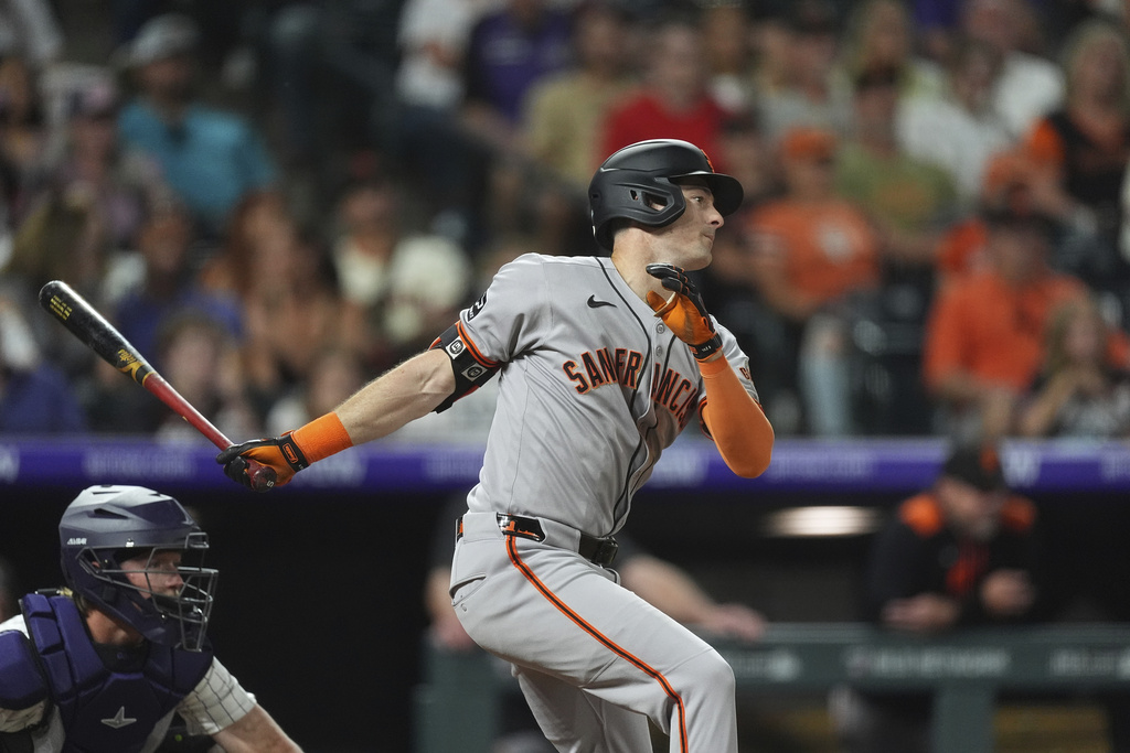 MLB(影)/連續1分差比賽太讓人提心吊膽 巨人加強火力獲勝善待球迷