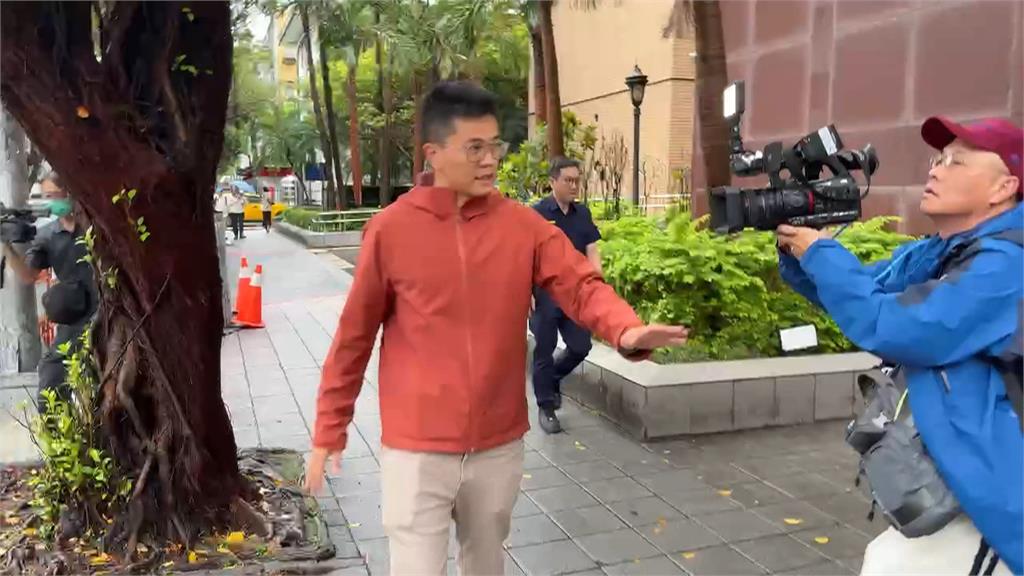 涉假連署賴苡任、李孝亮開偵查庭 2人訊後反應曝光