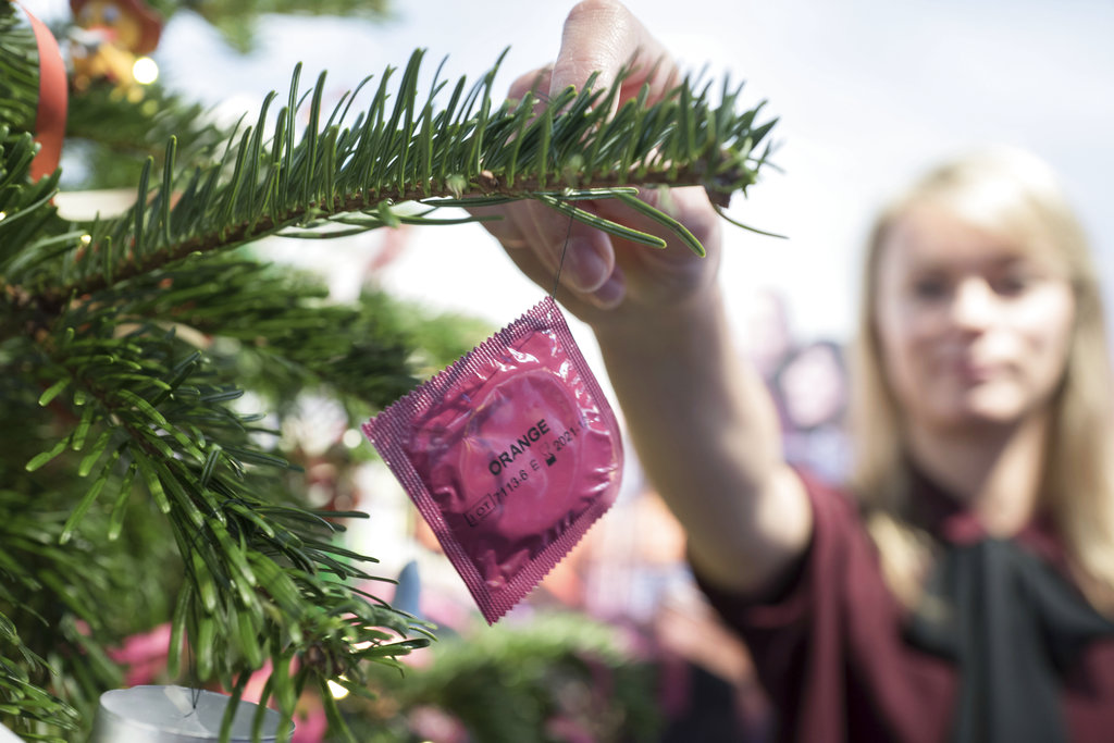 保險套要漲價了！美伊戰爭「原料成本狂飆」全球最大製造商：將調漲20%～30%
