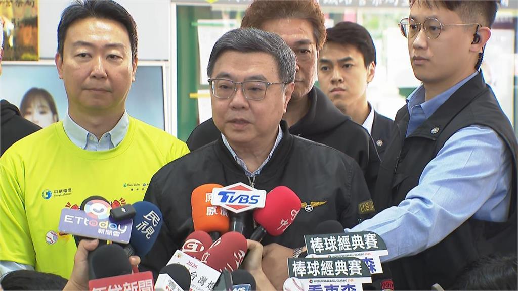 經典賽／卓榮泰私人赴日觀賽遭質疑　王世堅砲轟在野：不要放小話