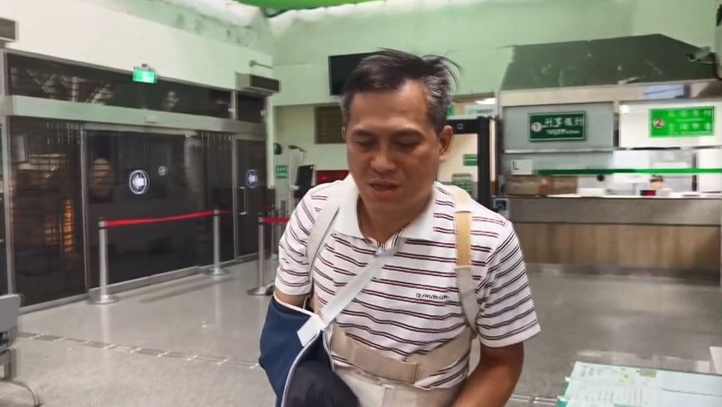 遭丟魚內臟「里長疑自導自演」　現身市場買魚內臟獨家畫面曝