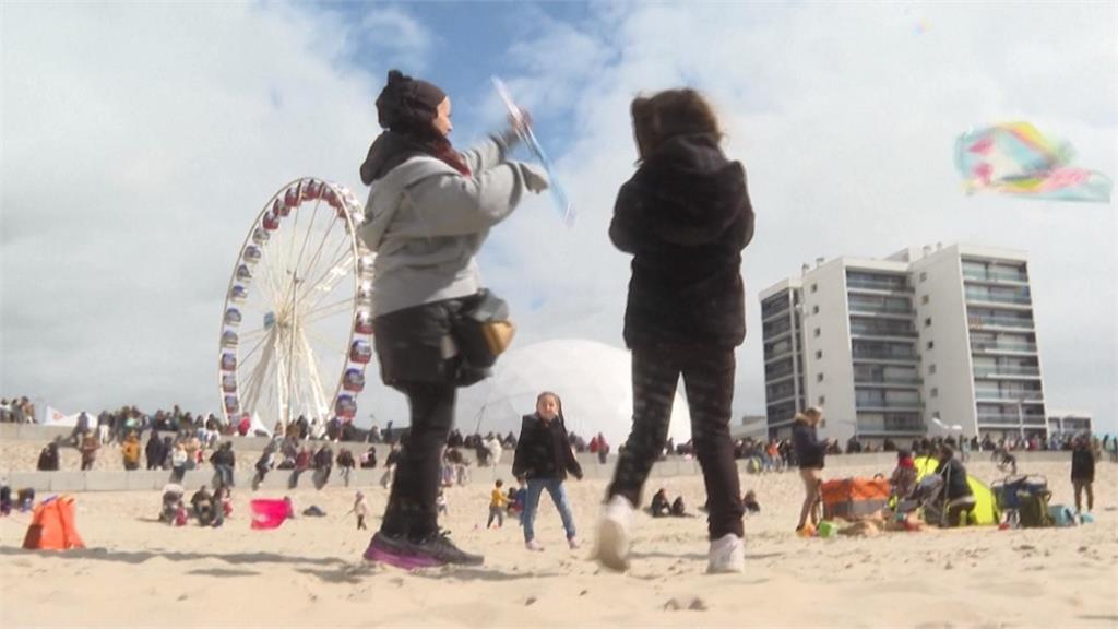 沒風、風太大、風剛好都是問題　國際風箏節法國貝爾克登場