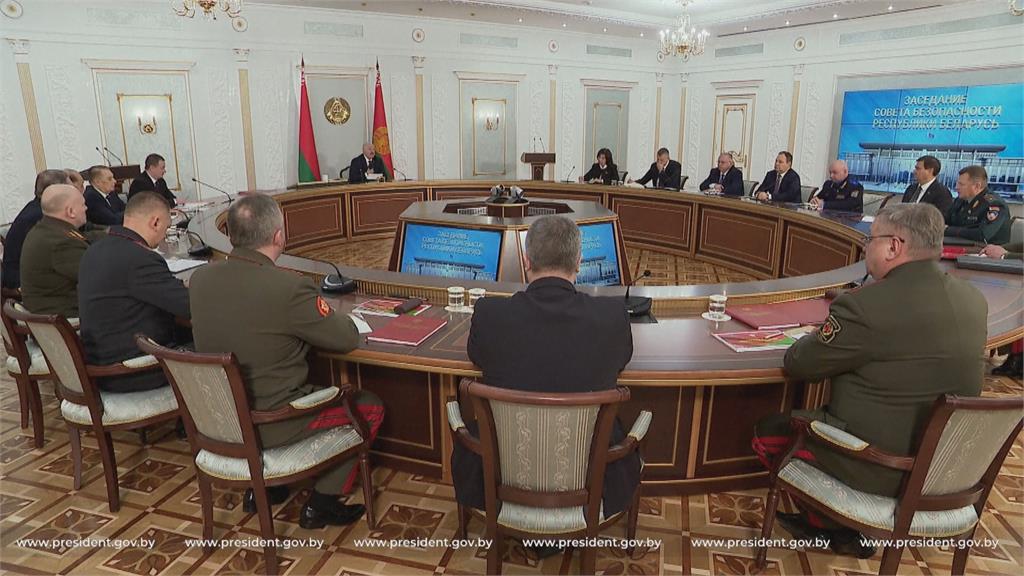 川普受訪暗示烏克蘭輸了　應割地求和、加碼批歐洲軟弱衰退