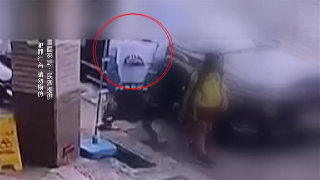 苗栗驚傳隨機殺人案 嫌犯刺傷3人後遭警方電擊槍壓制