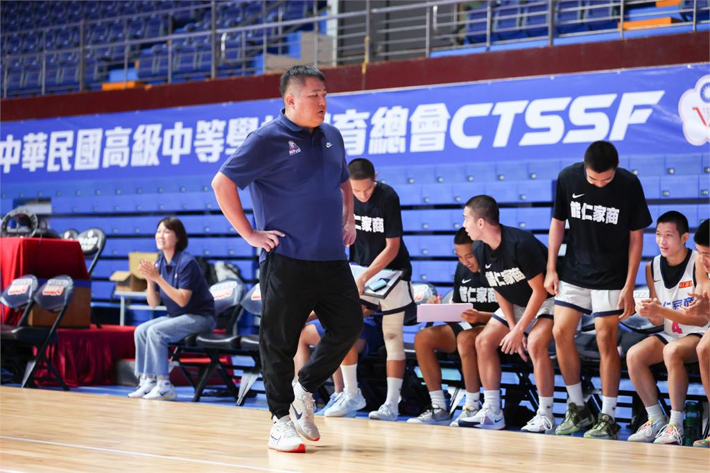 HBL/連續20年晉級八強!能仁發文延續「小羊精神」:這份榮耀屬於您