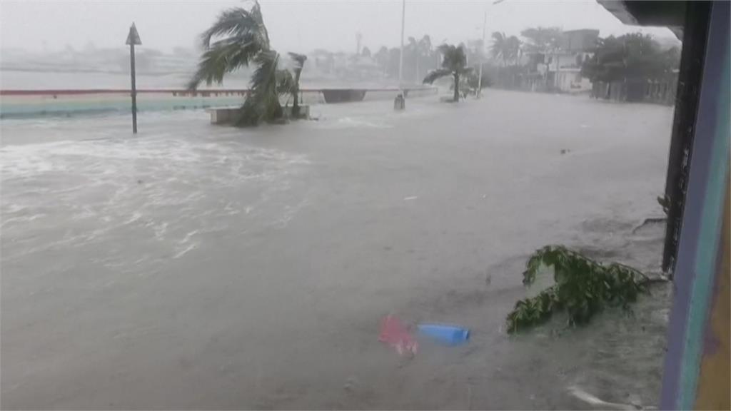 海鷗剛走、鳳凰再襲釀嚴重災損　菲律賓宣布全國進入緊急狀態