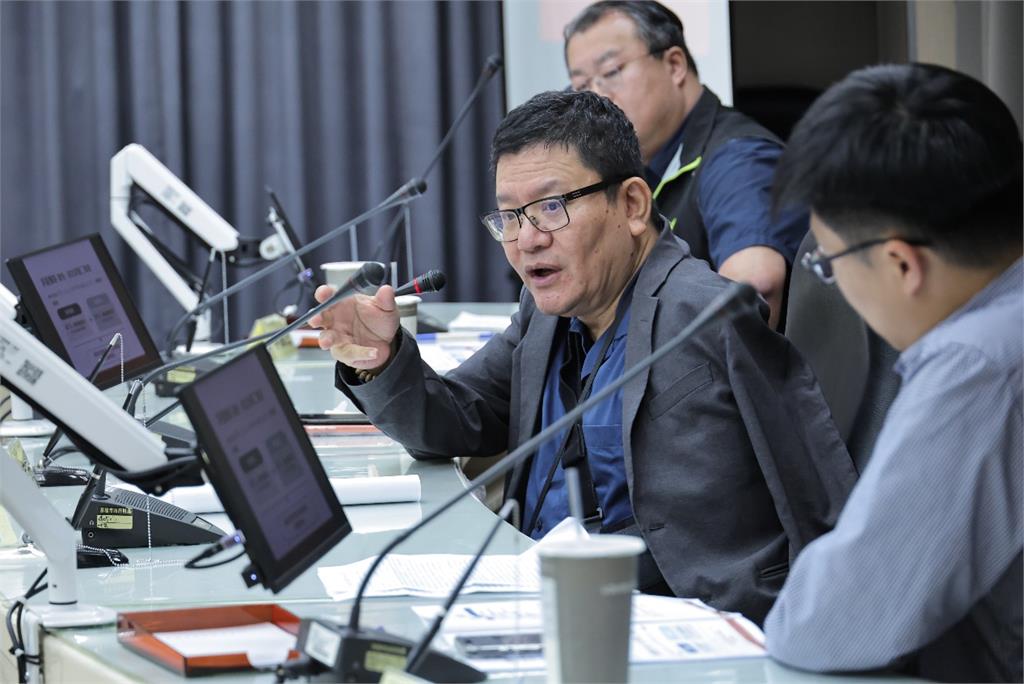 基隆市政府召開「新市政大樓公辦都市更新案機關採購廉政平臺」聯繫會 強化行政透明