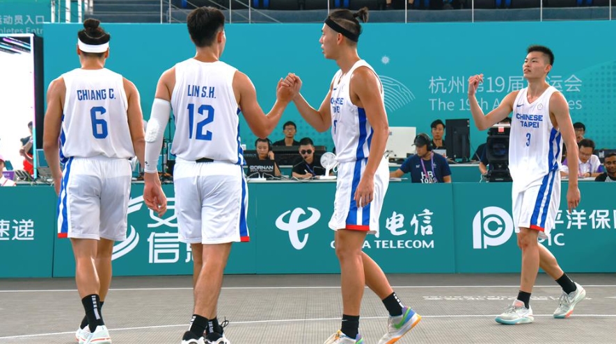 台灣籃球虐爆哈薩克!83:62取勝 杭州亞運/台灣隊太神啦!籃球虐爆哈薩克83:62「狂勝21分」