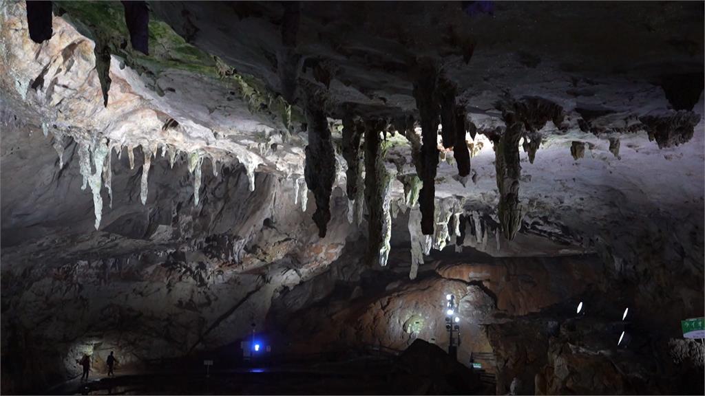 全日本最大鐘乳石洞「秋芳洞」 特殊地質景色成著名旅遊景點