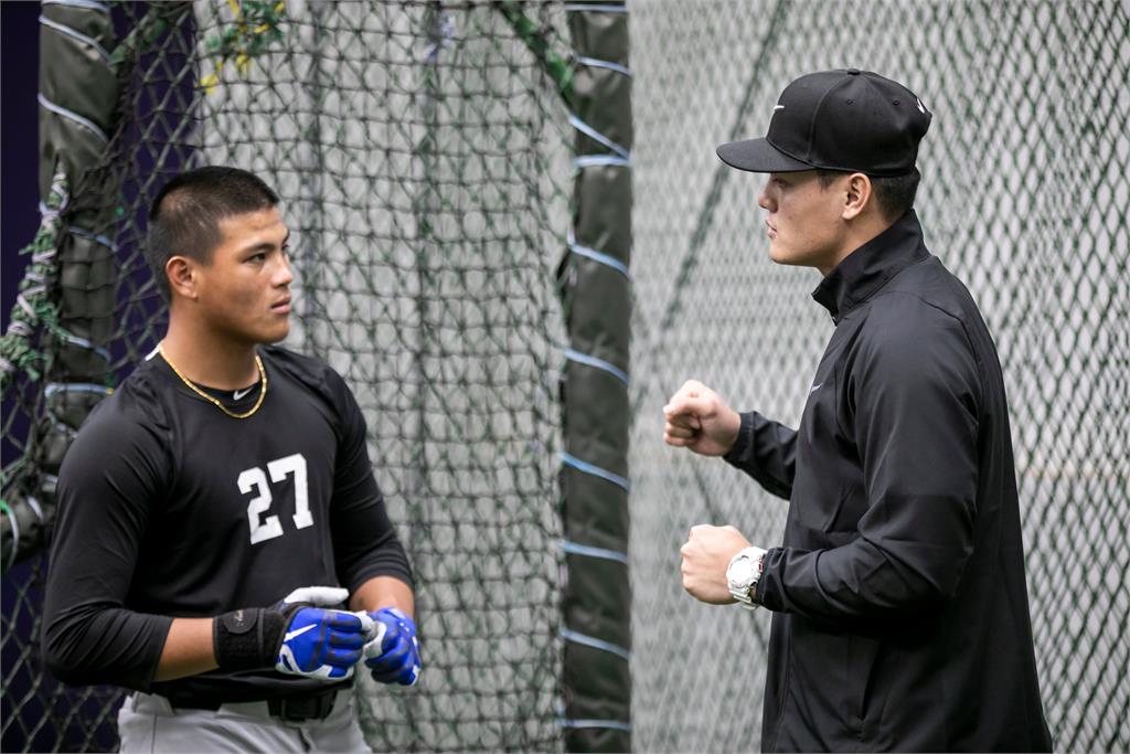 MLB(影)／官網讚台灣棒球成長的縮影！李灝宇創紀錄獲專文揭「與張育成五年之約」