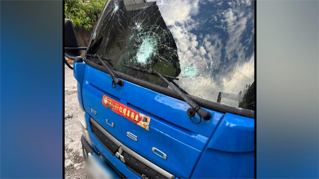 男罹癌酒後情緒失控砸車 出動15警「全副武裝」逮人