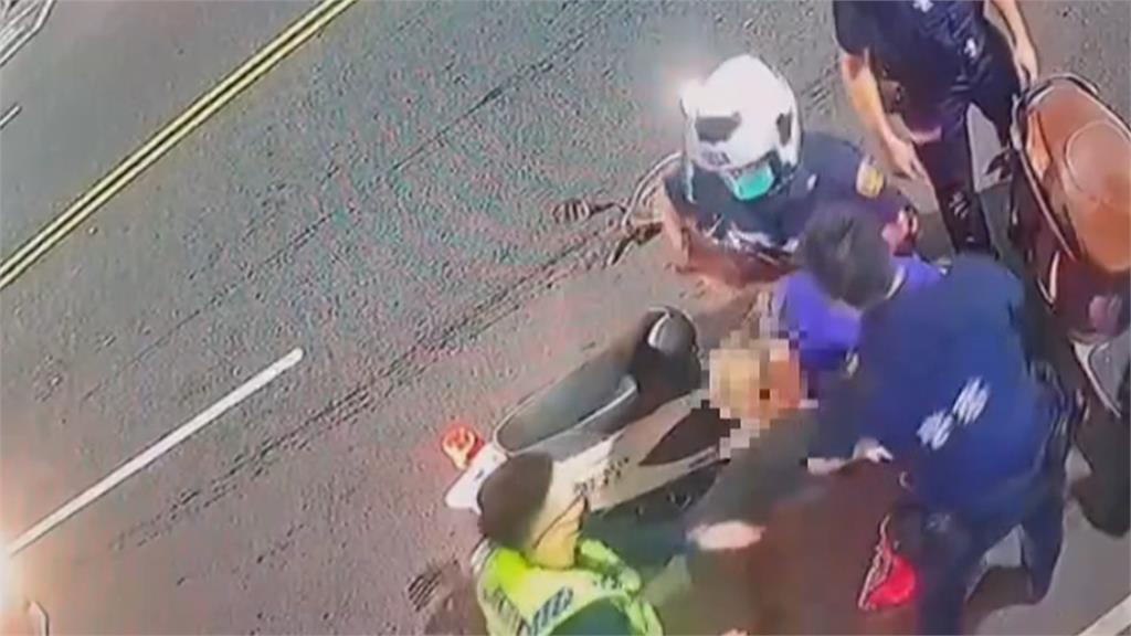 兩腳跑不贏兩輪!慣竊見盤查落跑 女警跟民眾借車成功逮人