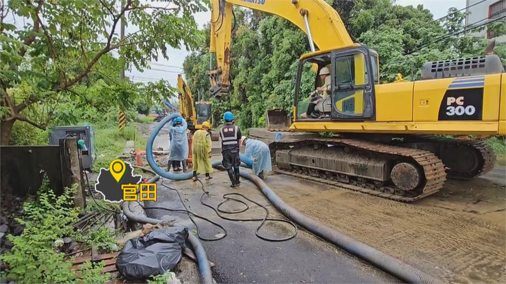台南大雨光華路1個月淹4次 龍崎182線擋土牆崩塌