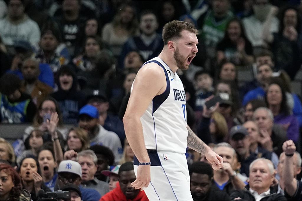 NBA/這樣也吃T?唐西奇「拍手」吼隊友 卻慘領技術犯規影片曝光