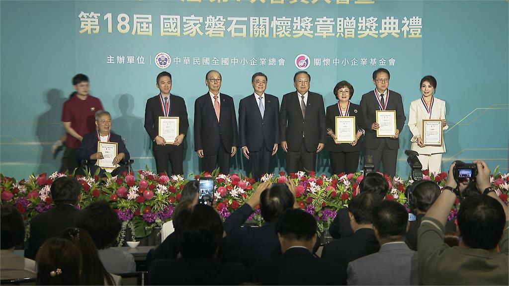 第18屆「國家磐石關懷獎章」　民視主播王嘉琳獲肯定