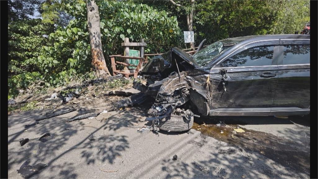 彰化木棉花道離奇車禍 ! 轎車自撞路樹 駕駛倒臥方向盤亡