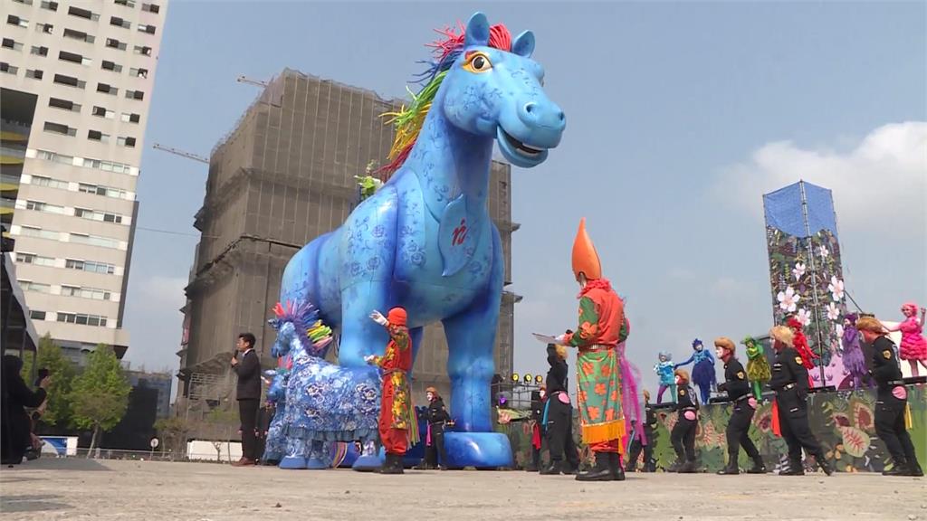紙風車打造全台最大裝置藝術　客家親子劇「雨馬」新竹開演