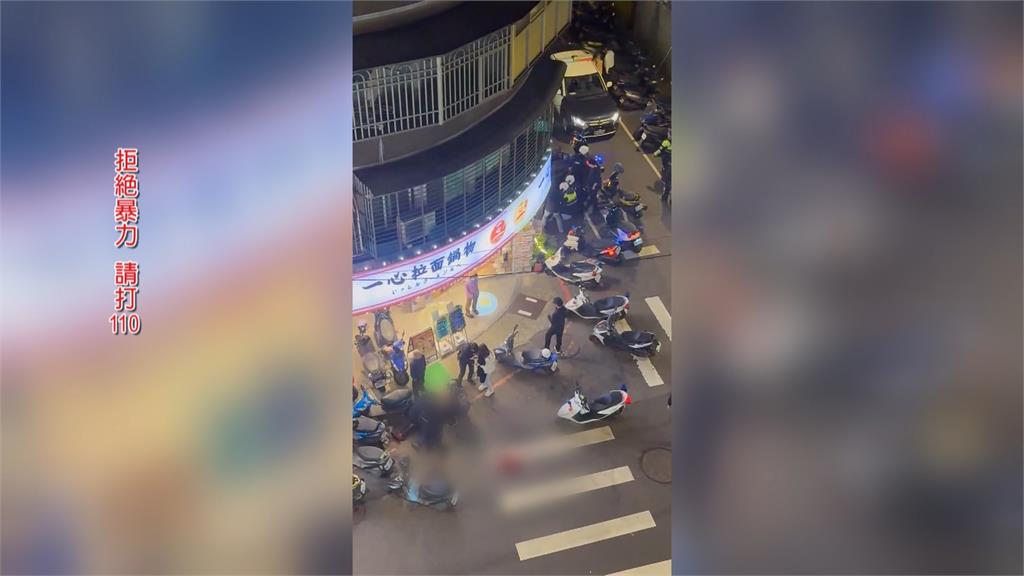 走路碰撞爆口角！　新北醉男持刀猛刺路人濺血