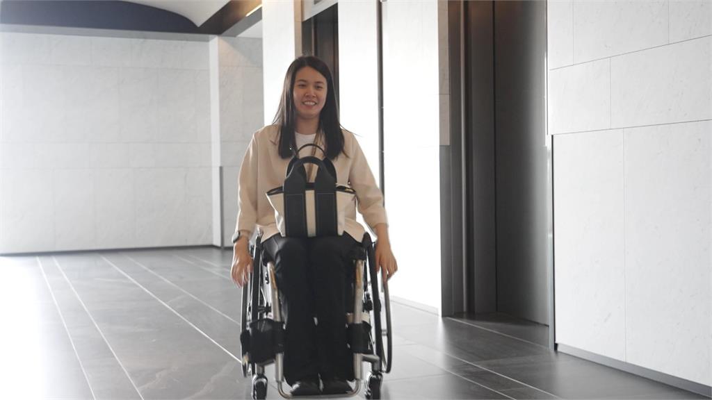 異言堂/不再「輪」陷!自由美人魚 潛出生命無限可能