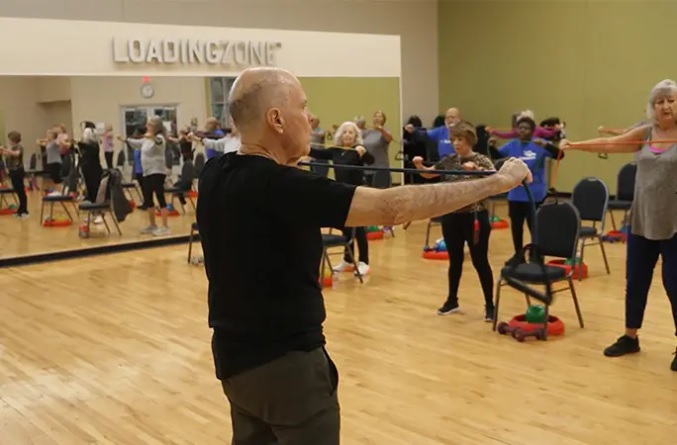 世界上最老健身教練在美國！　81歲翁開班授課提倡健康生活