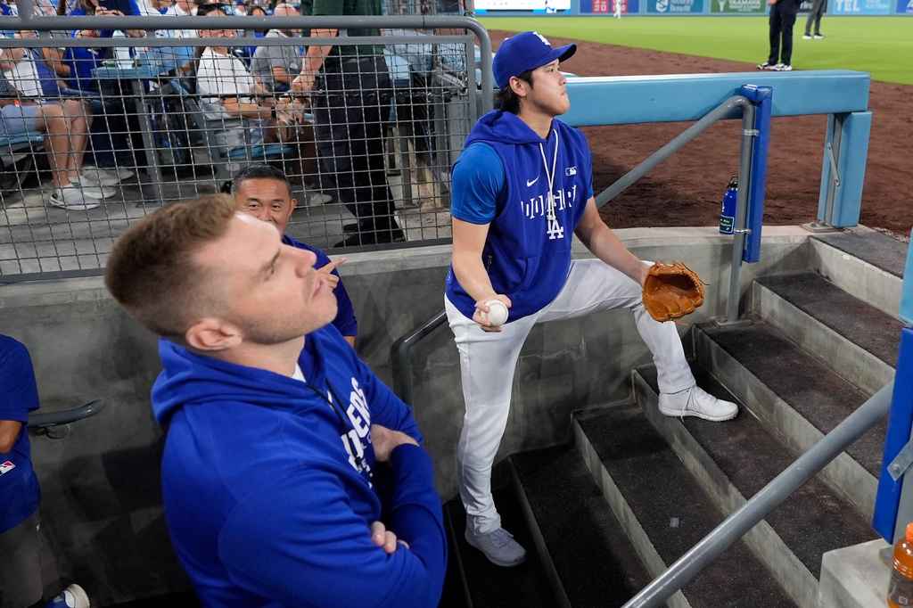 MLB(影)/道奇球星「自由人」膝傷麻煩大了!打擊和守備都受影響下一場坐板凳