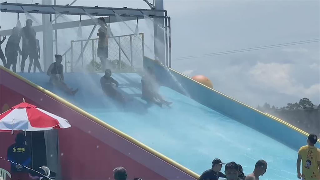 宜蘭風箏節、童玩節登場　25米恐龍造型風箏超吸睛！