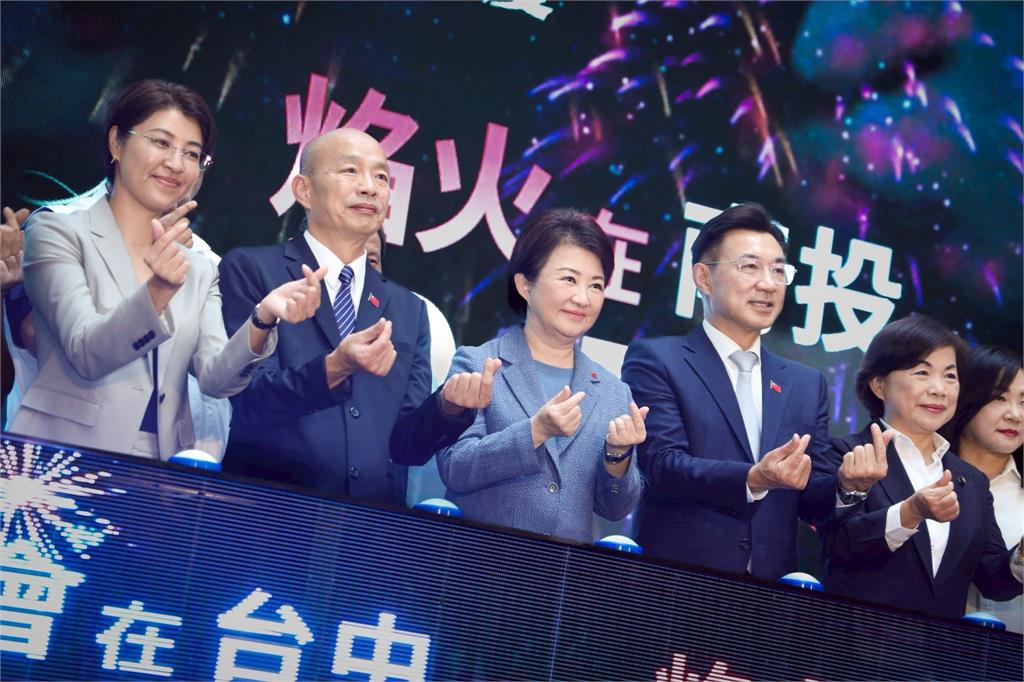 賴清德國慶晚會脫口韓國瑜「頭髮更少了」!韓總秒炸「1超誠實反應」逼瘋全場