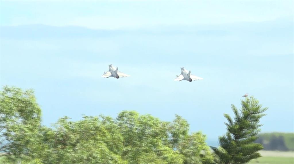 強化戰備!陸軍「長泰19」旅級對 空軍「天龍操演」戰機升空