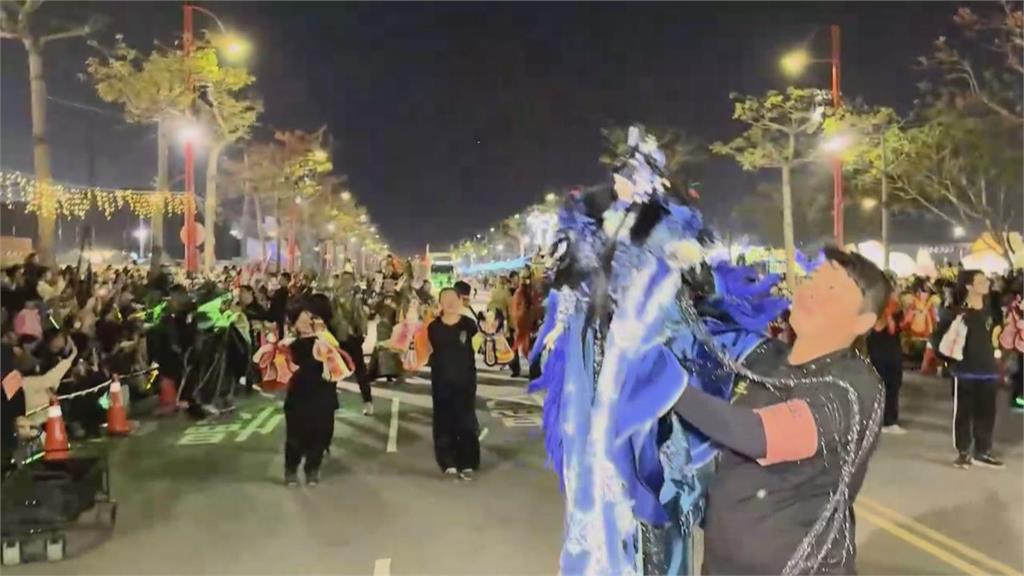 台灣燈會布袋戲偶引轟動　「藍鵲仙子」幕後工藝大揭密