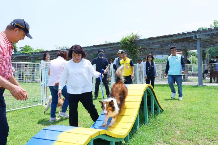 打造動物友善城市完成最後ㄧ哩路 嘉義市首座寵物公園正式啟用