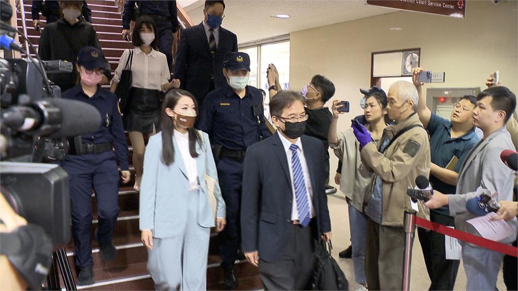 博士論文風波還在燒! 高虹安三度為誣告案出庭