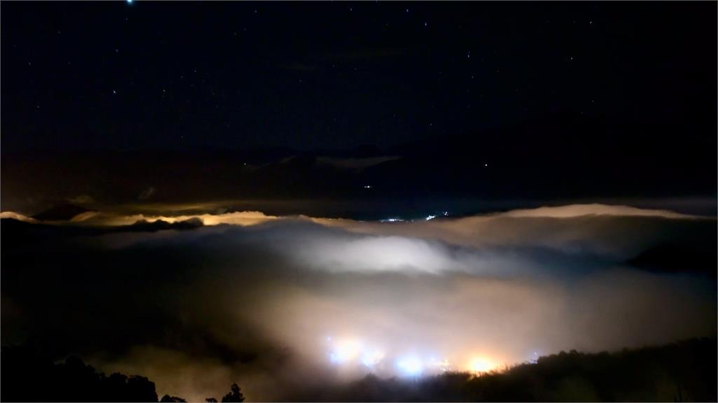 火燒雲+雲海透現琉璃光 南投埔里美景大爆發