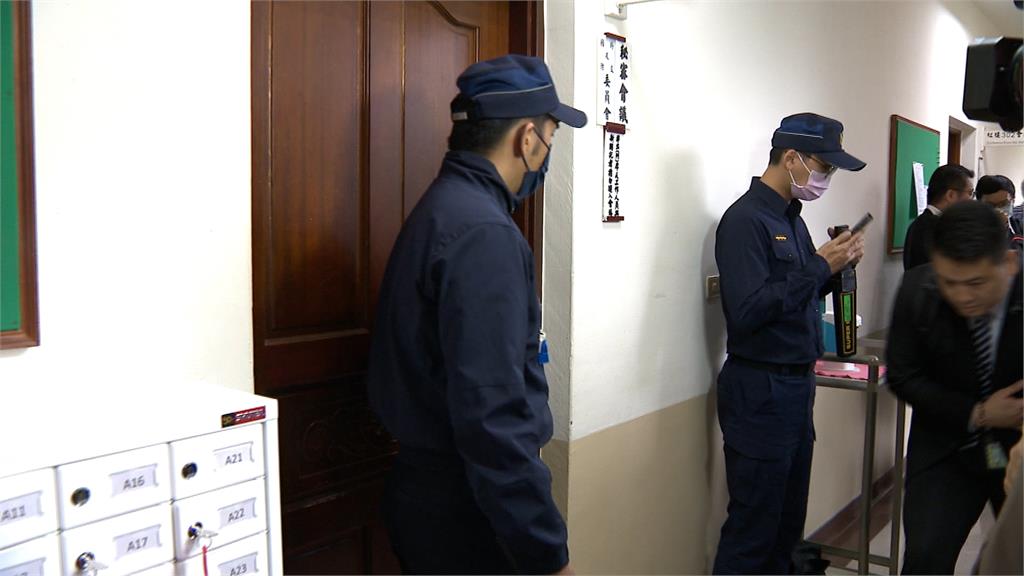 鄭麗文「弱勢」受最高規格接待？學者曝國民黨卡軍購關鍵原因