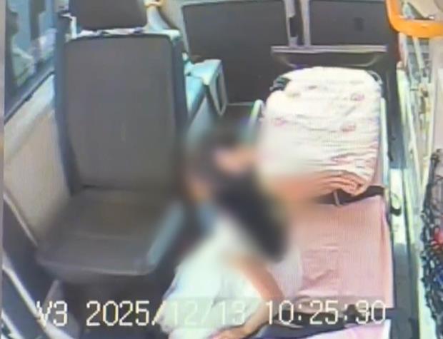 鹿港轎車碰撞公所資源回收車! 3人.1女童受傷送醫