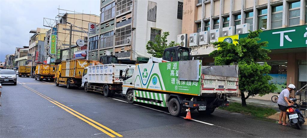 快新聞/好暖!高雄出手助台南災後復原 黃偉哲大讚:展現跨縣市互助精神